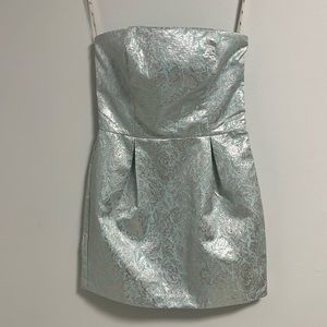 Forever 21 Exclusive Strapless Dress